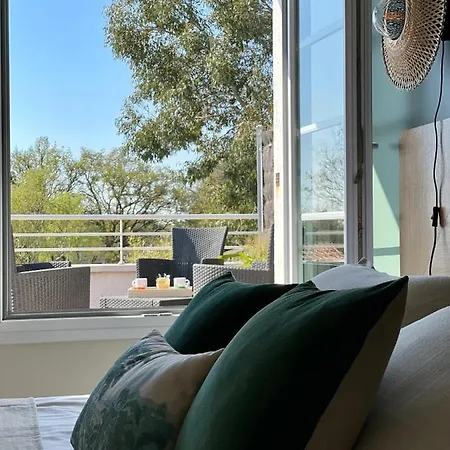 Escale A D'hotes 4 Epis