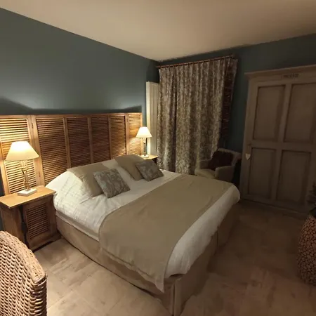 Escale A D'hotes 4 Epis *