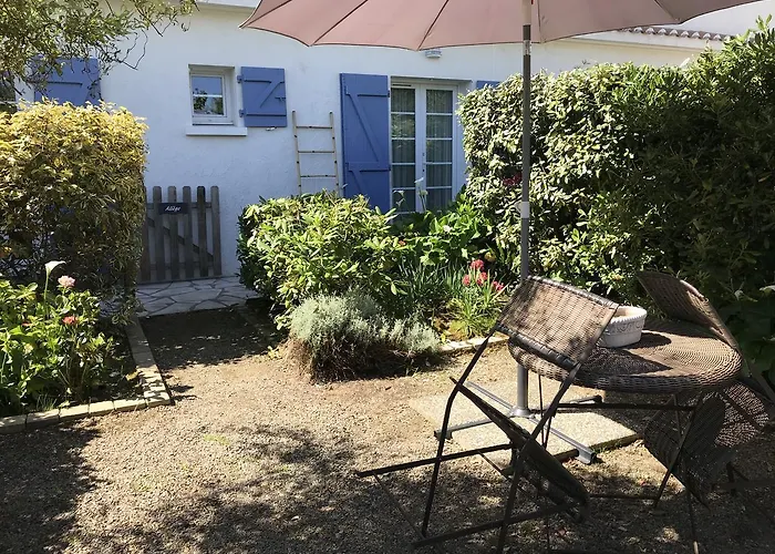 Escale A D'hotes 4 Epis *